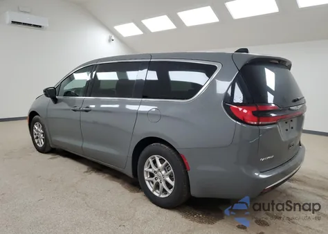 2025 Chrysler Pacifica Select z USA, uszkodzony, nr VIN 2C4RC1BG7SR562081